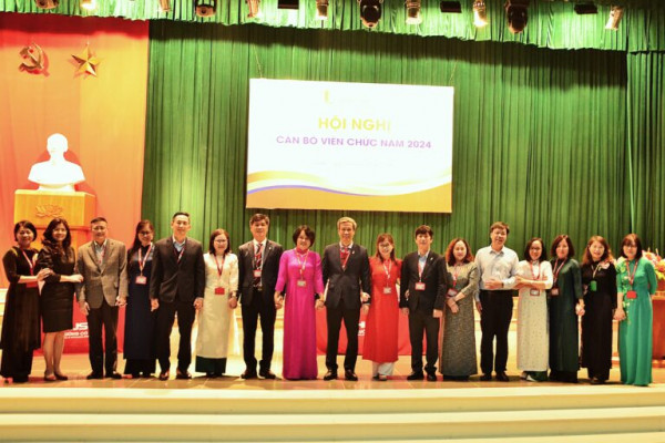 [SME] HỘI NGHỊ CÁN BỘ VIÊN CHỨC TRƯỜNG CƠ KHÍ NĂM 2024