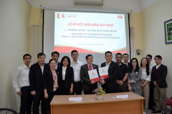 KÝ KẾT MOU GIỮA TRƯỜNG CƠ KHÍ & CÔNG TY TNHH ABB AUTOMATION & ELECTRIFICATION