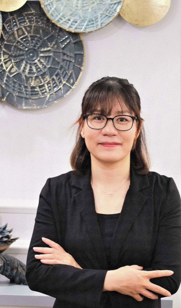 TS. Lê Thị Bích Nam