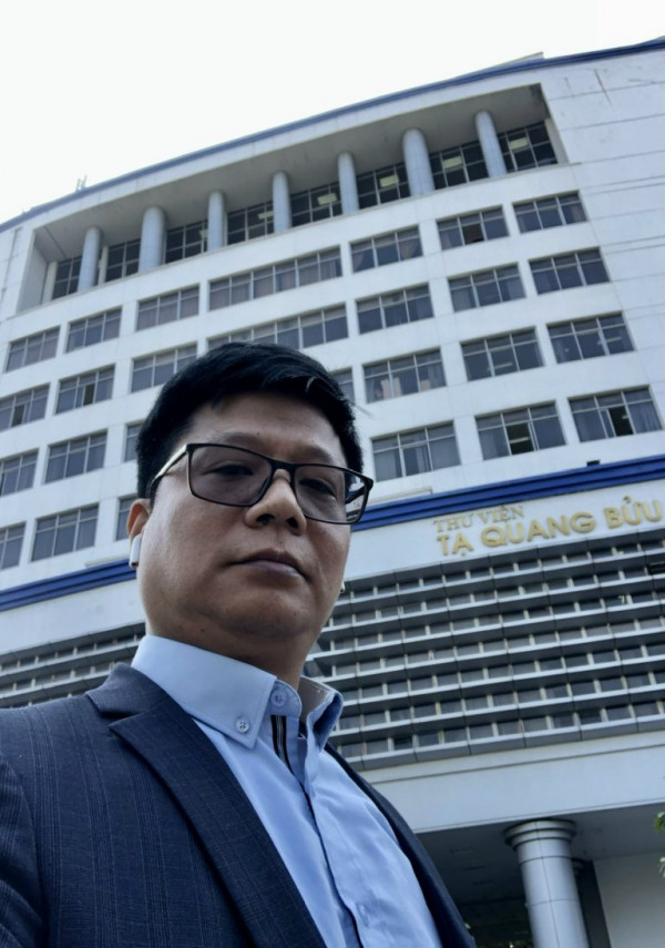 TS. Nguyễn Chí Hưng