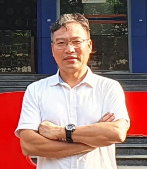 TS. Lê Đức Dũng