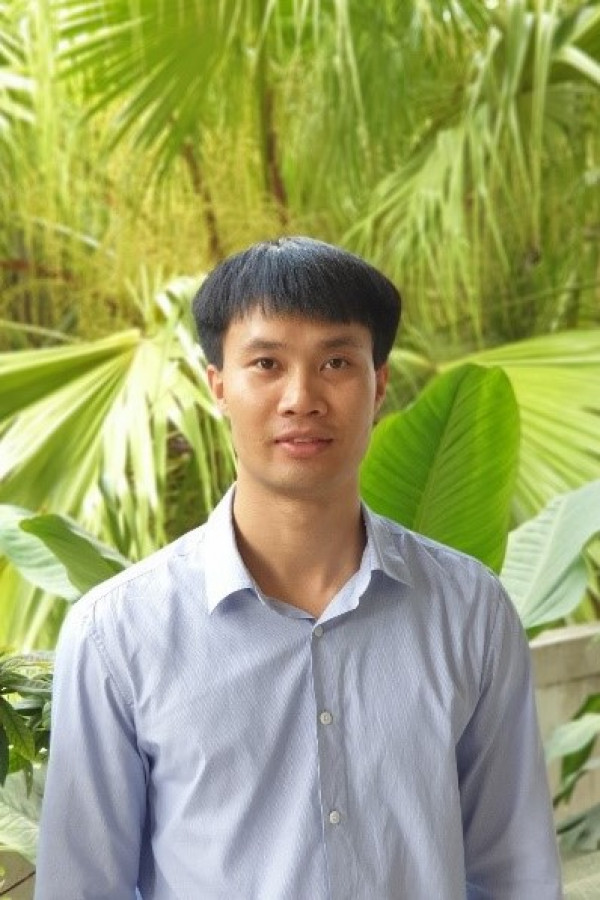 TS. Lưu Việt Tiến