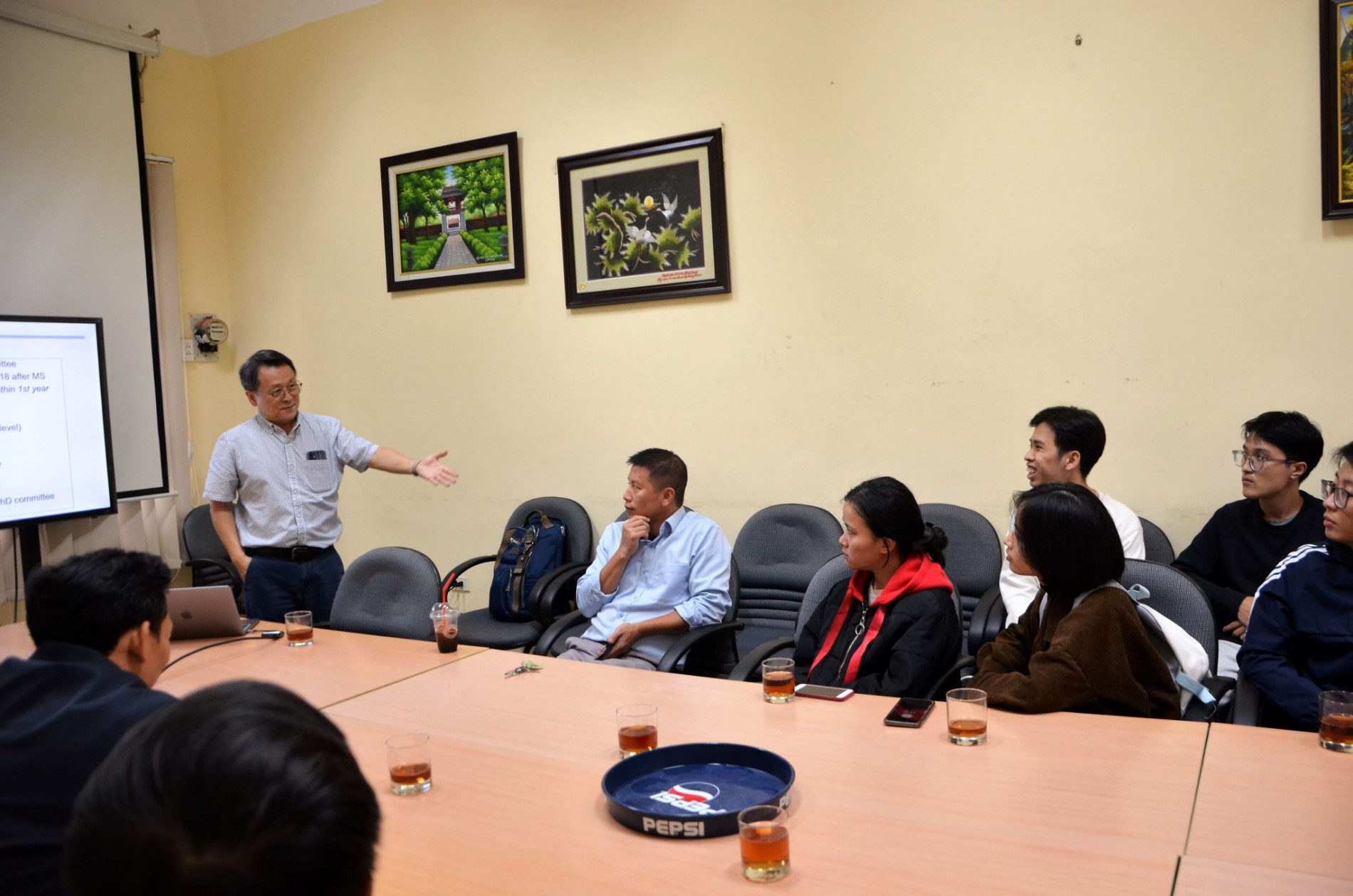 DSC 0052aA 2048x1356