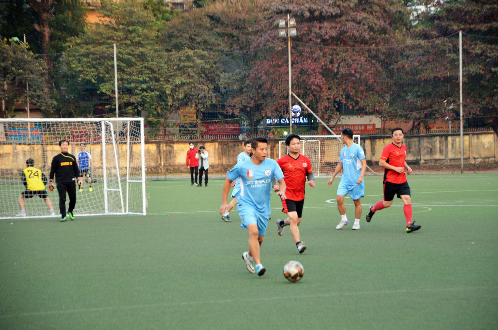 DSC 0054ab 2048x1357