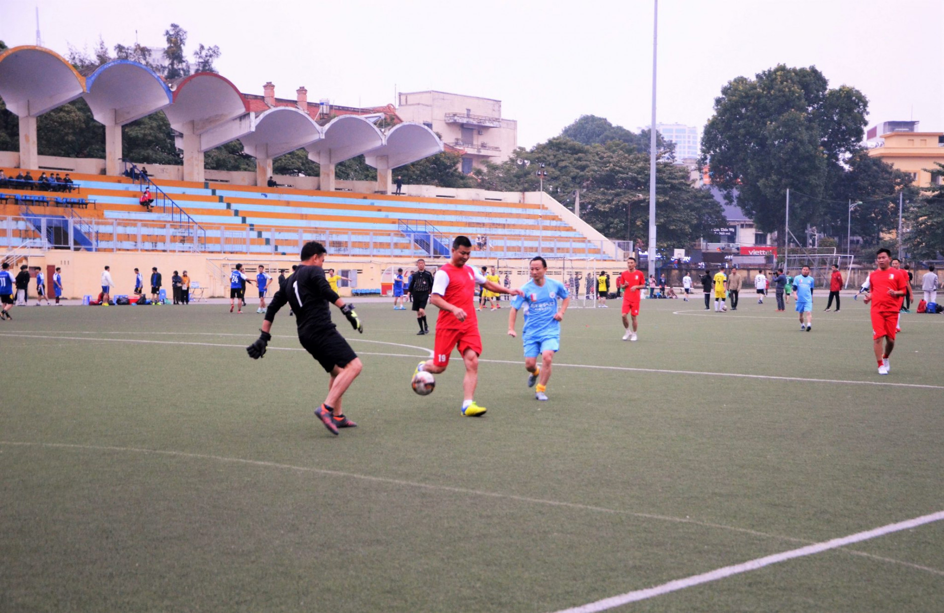 DSC 0115ab 2048x1331