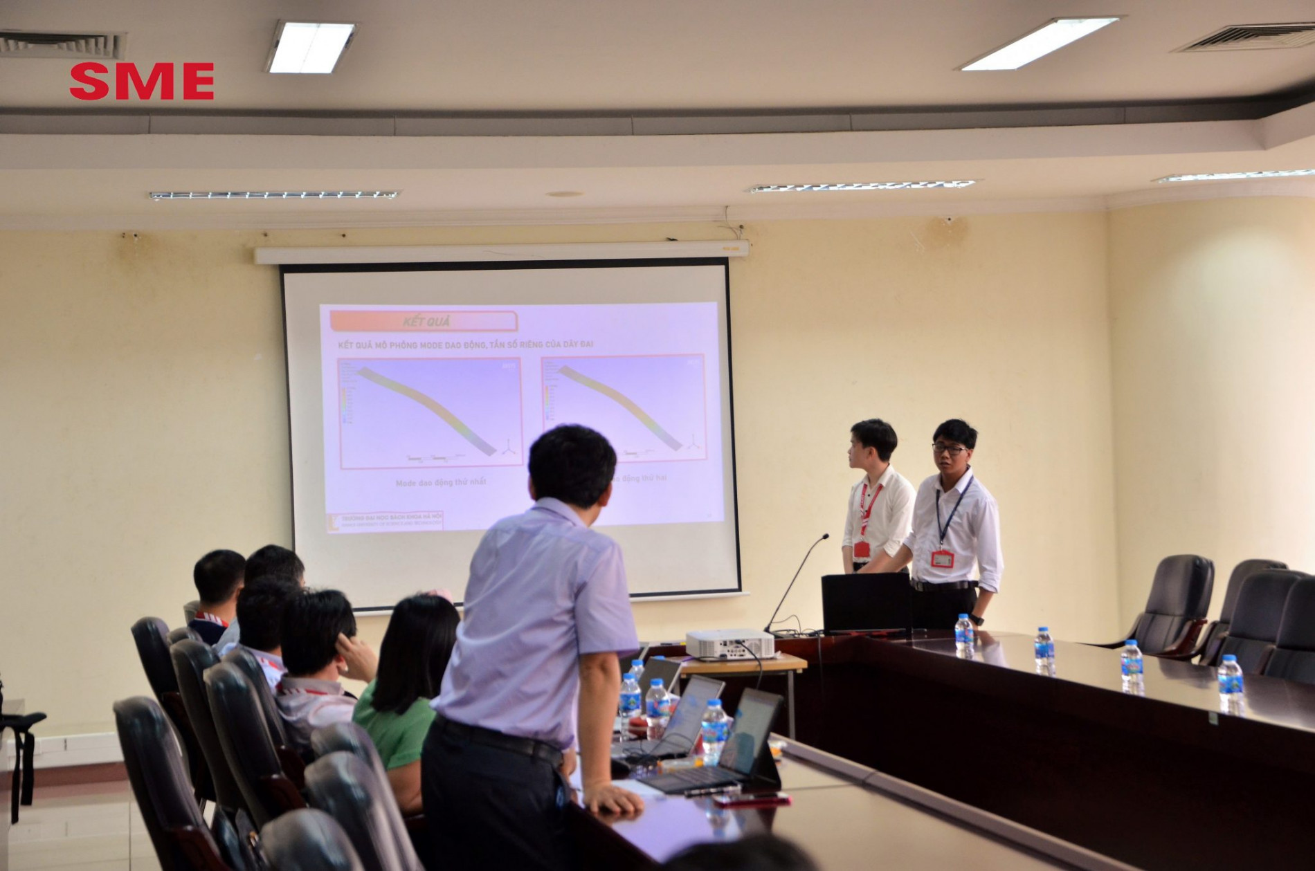 DSC 0128a copy1 2048x1356