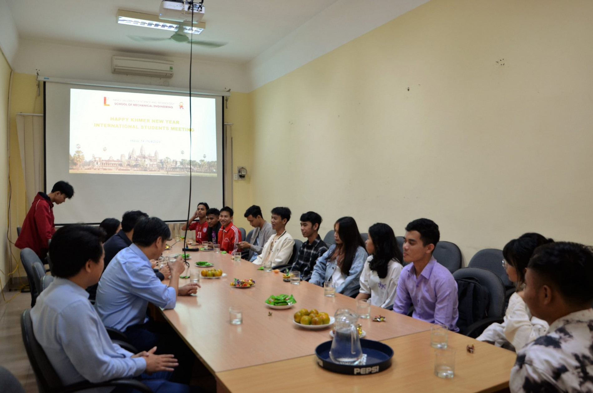 DSC 0137a 1 2048x1356