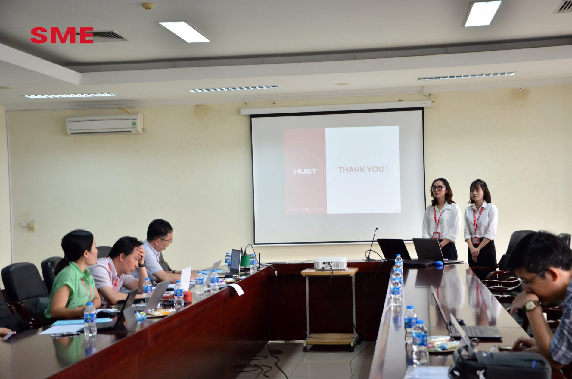 DSC 0159a copy1 2048x1356