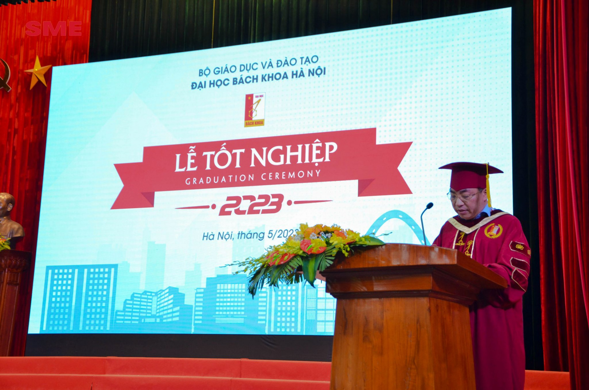 DSC 0175 copy a 2048x1356