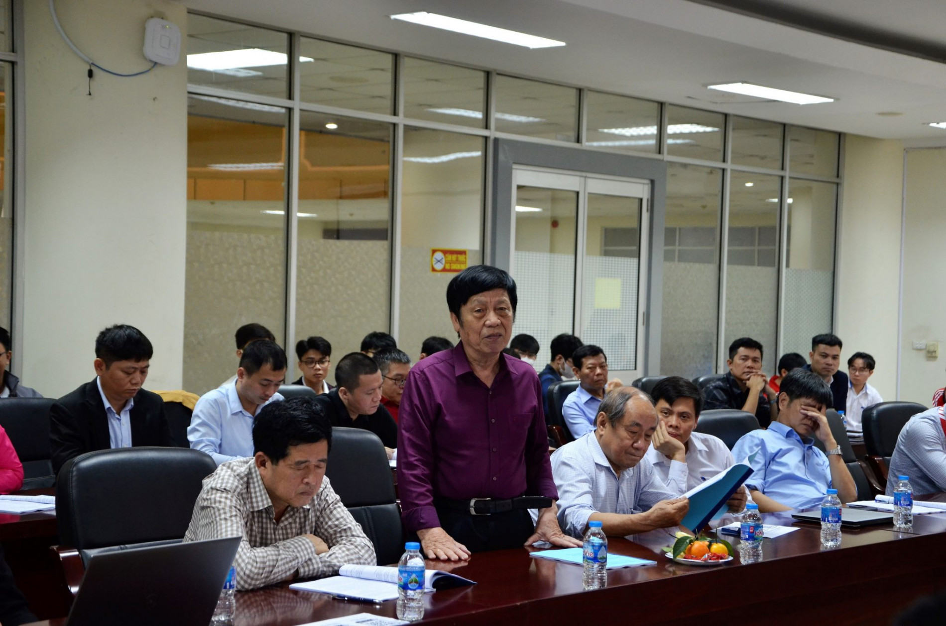 DSC 0215aa 2048x1356