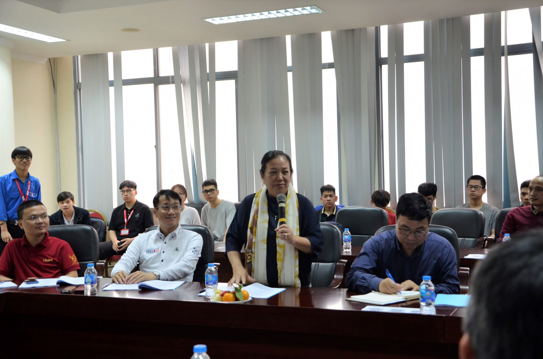 DSC 0223aa 2048x1356