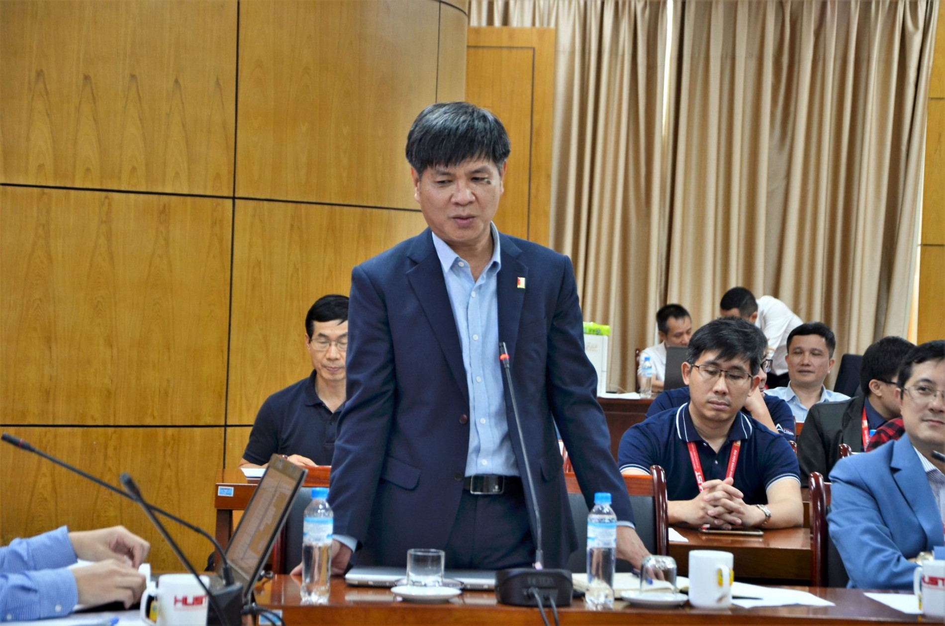 DSC 0226aa 2048x1356