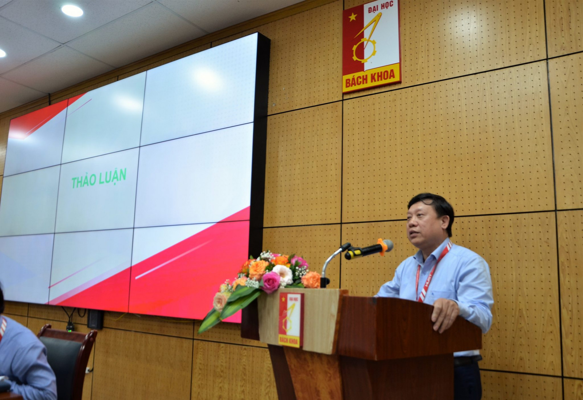 DSC 0251a 1 2048x1405