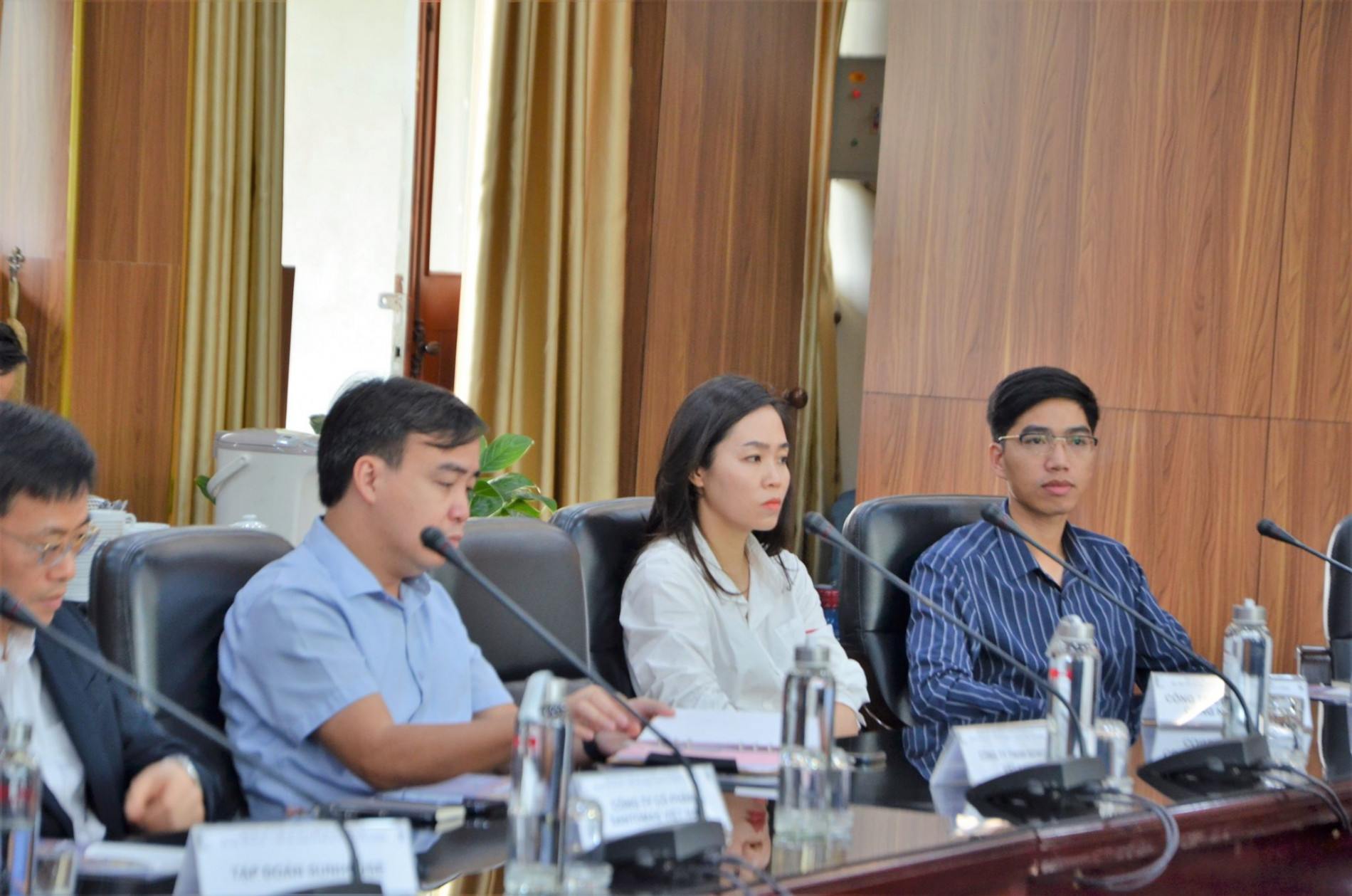 DSC 0277Aa 1 2048x1356