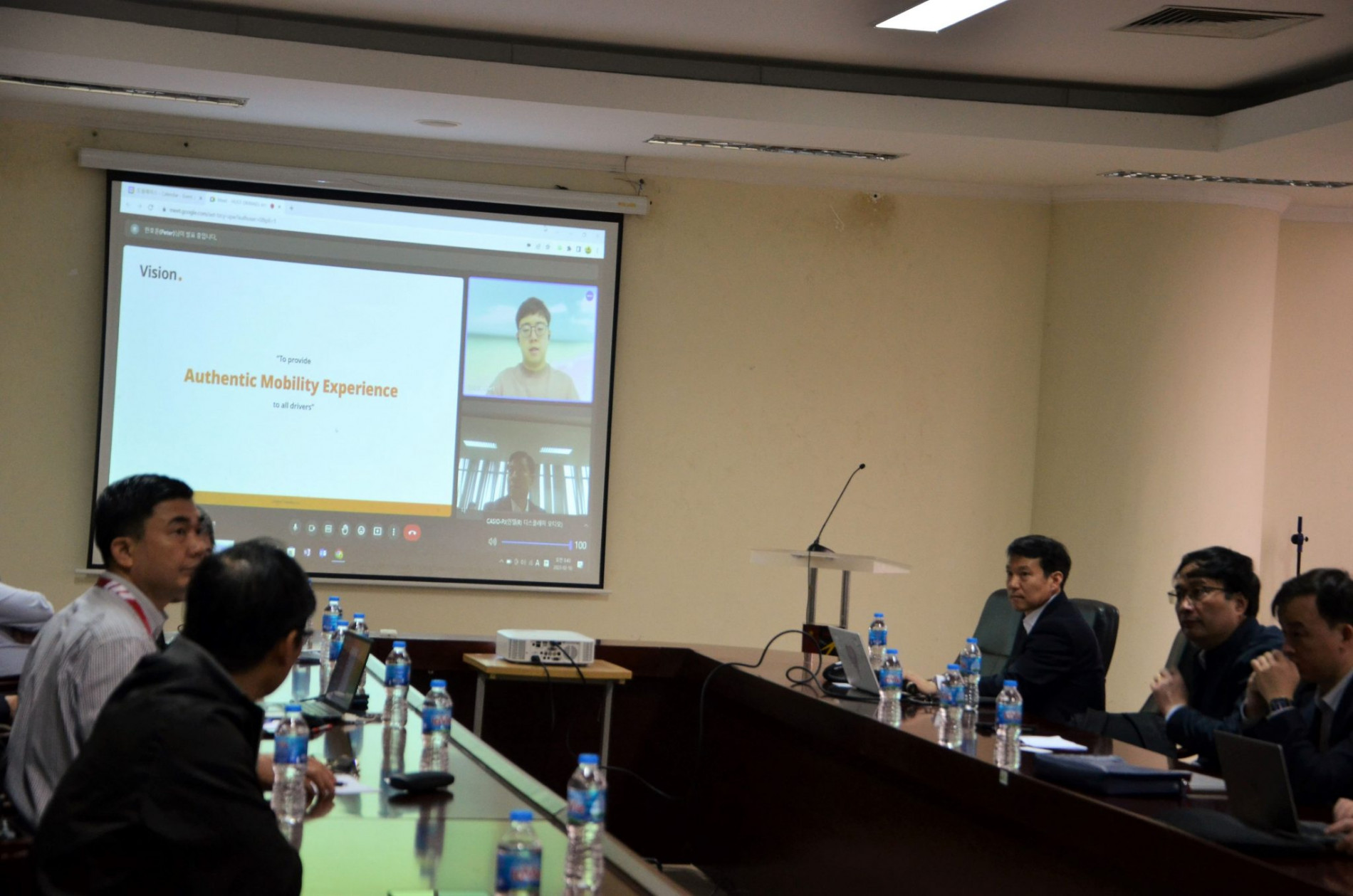 DSC 0279ac 2048x1356