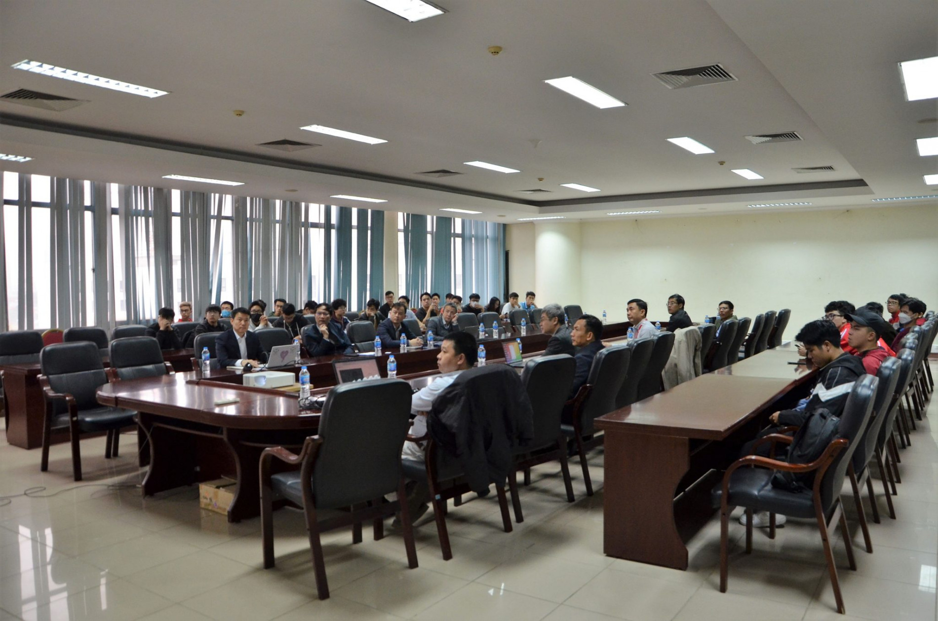 DSC 0286az 2048x1356