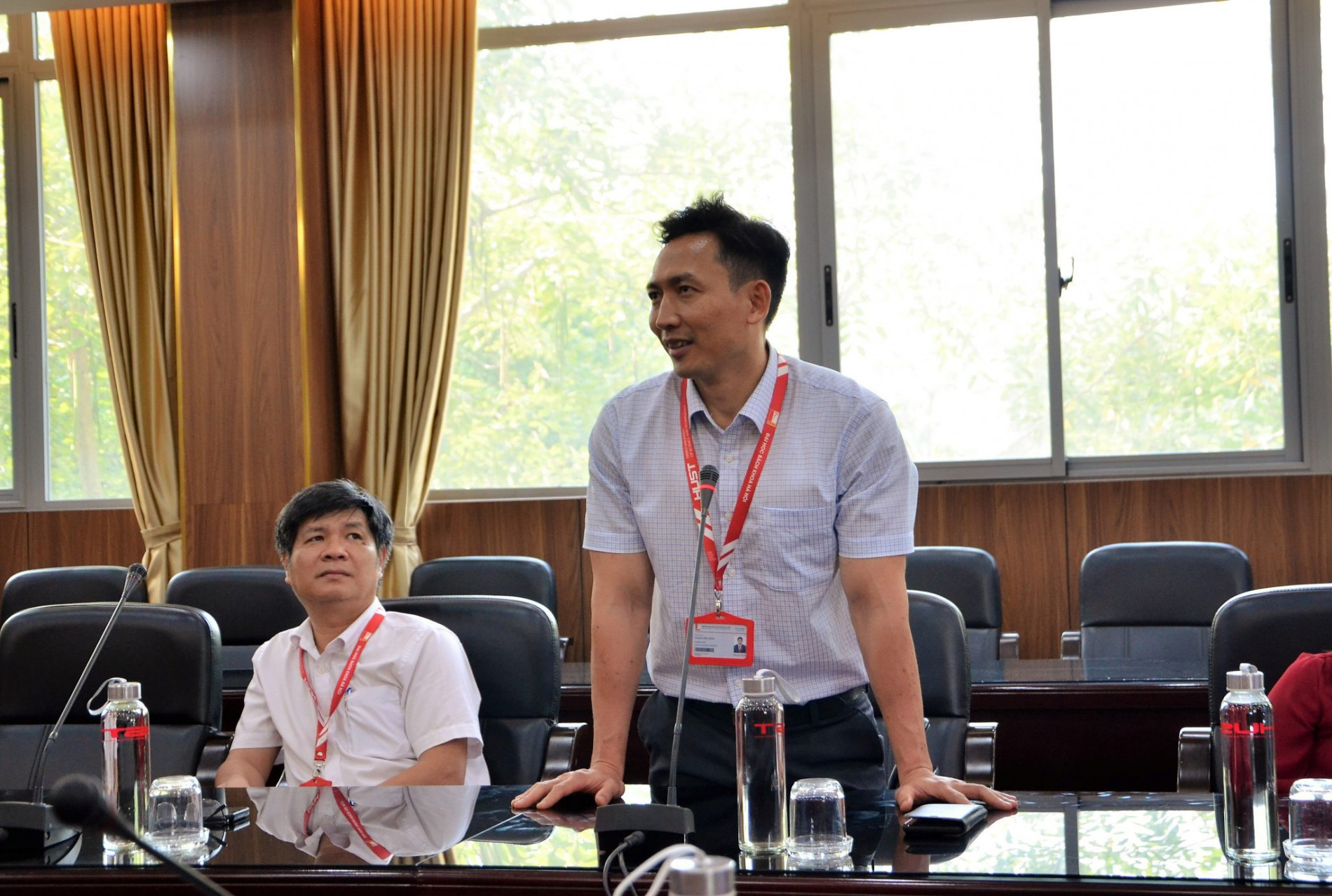 DSC 0310aa 2048x1377