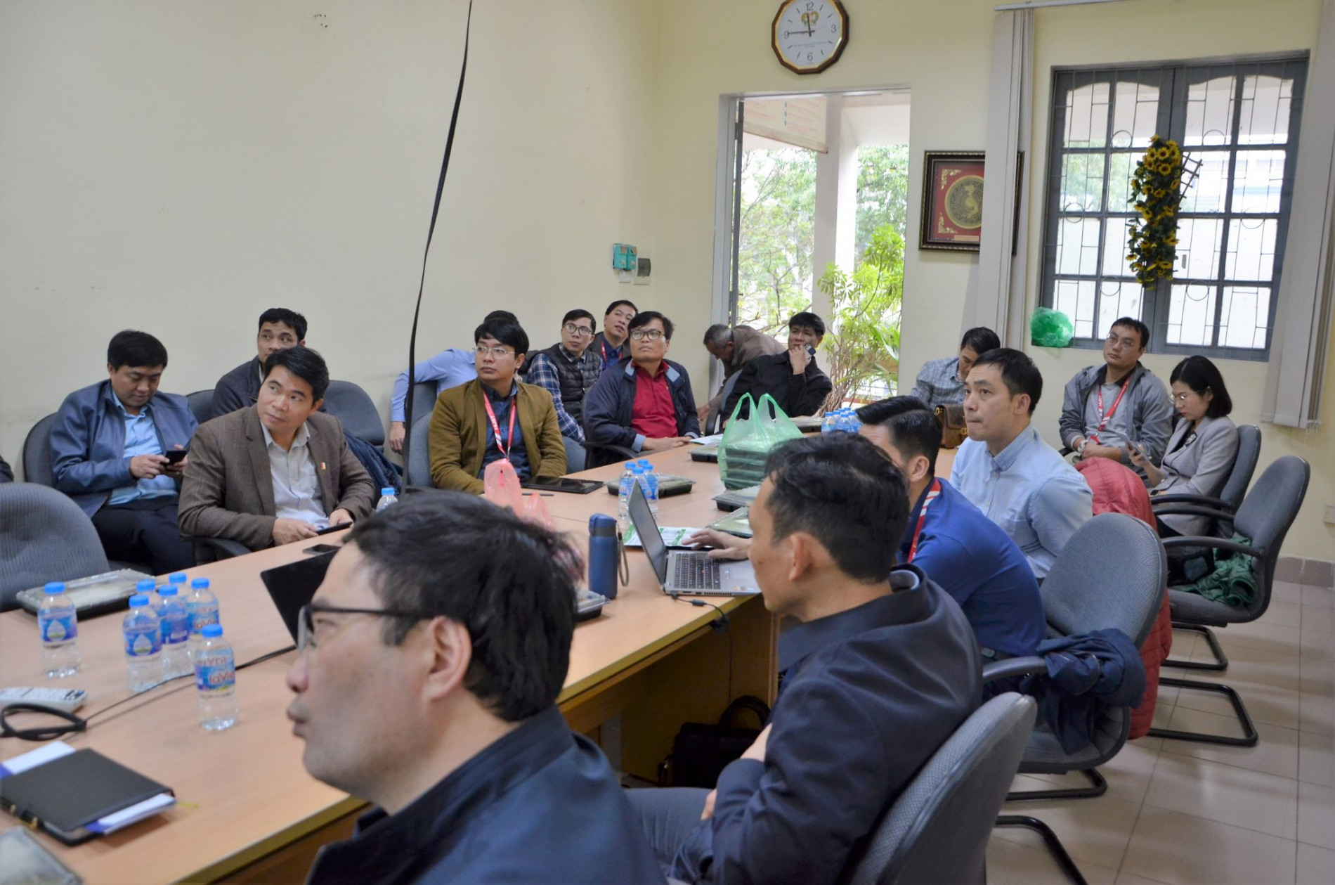 DSC 0352ab 2048x1356