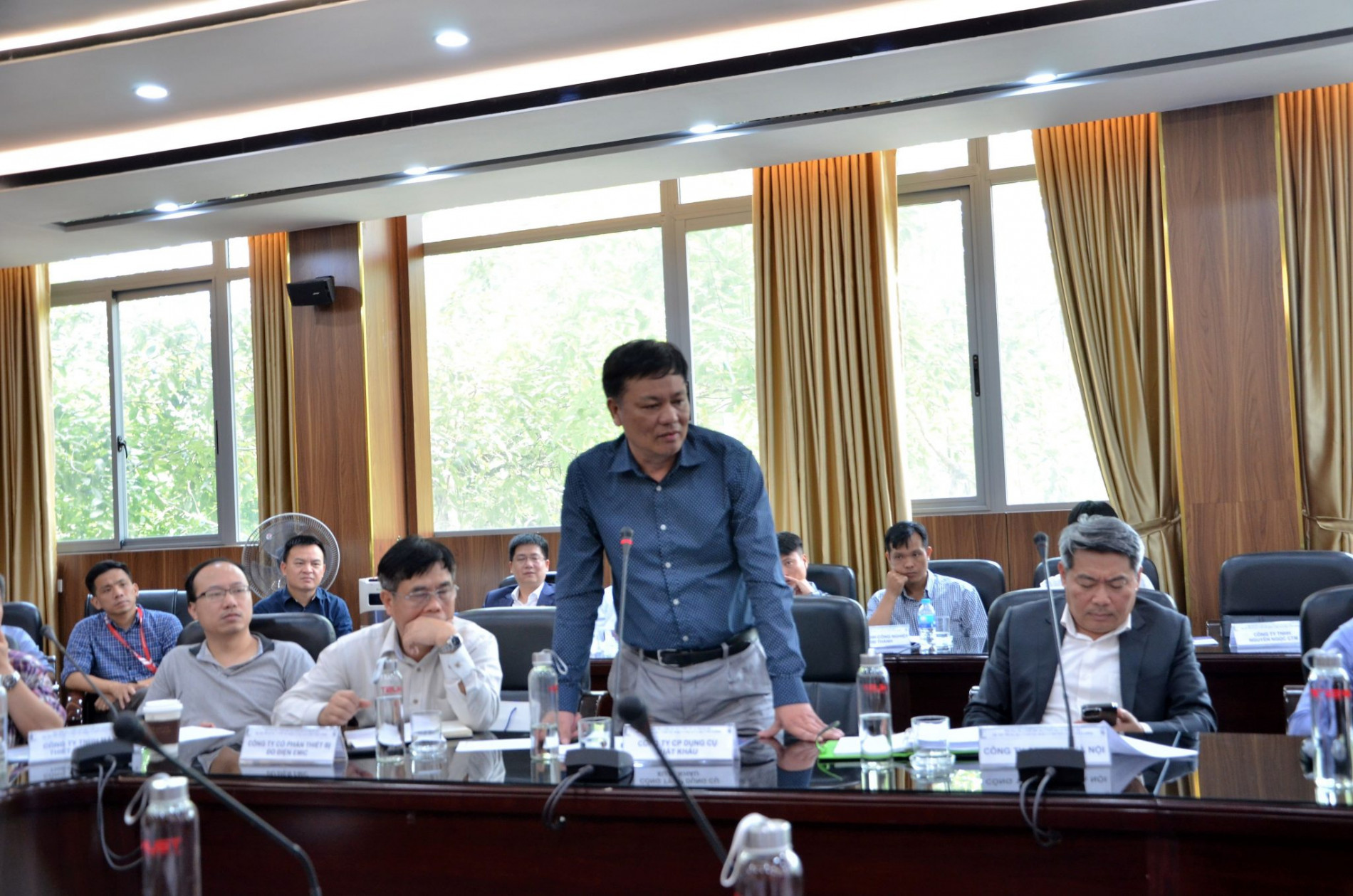 DSC 0411aa 2048x1356