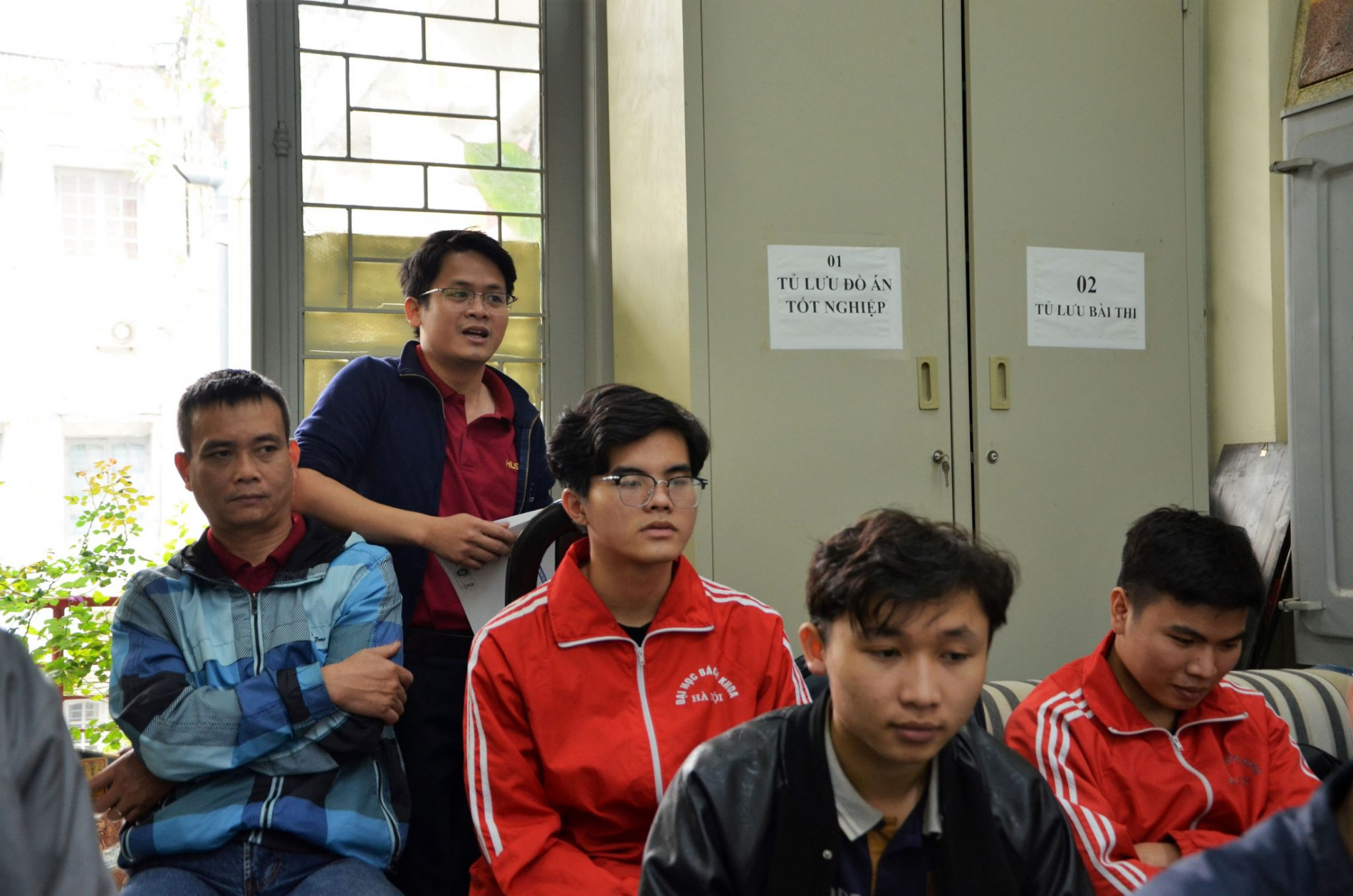 DSC 0437aa 2048x1356