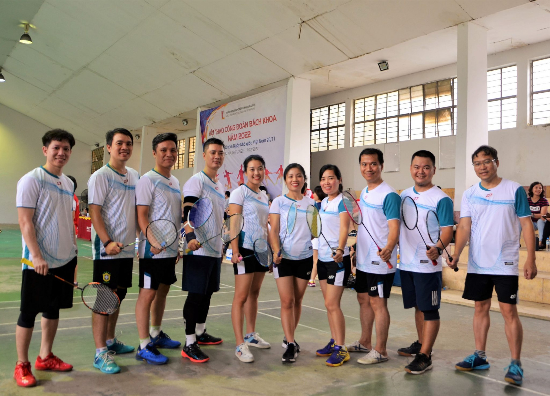 DSC 0911ab 2048x1476