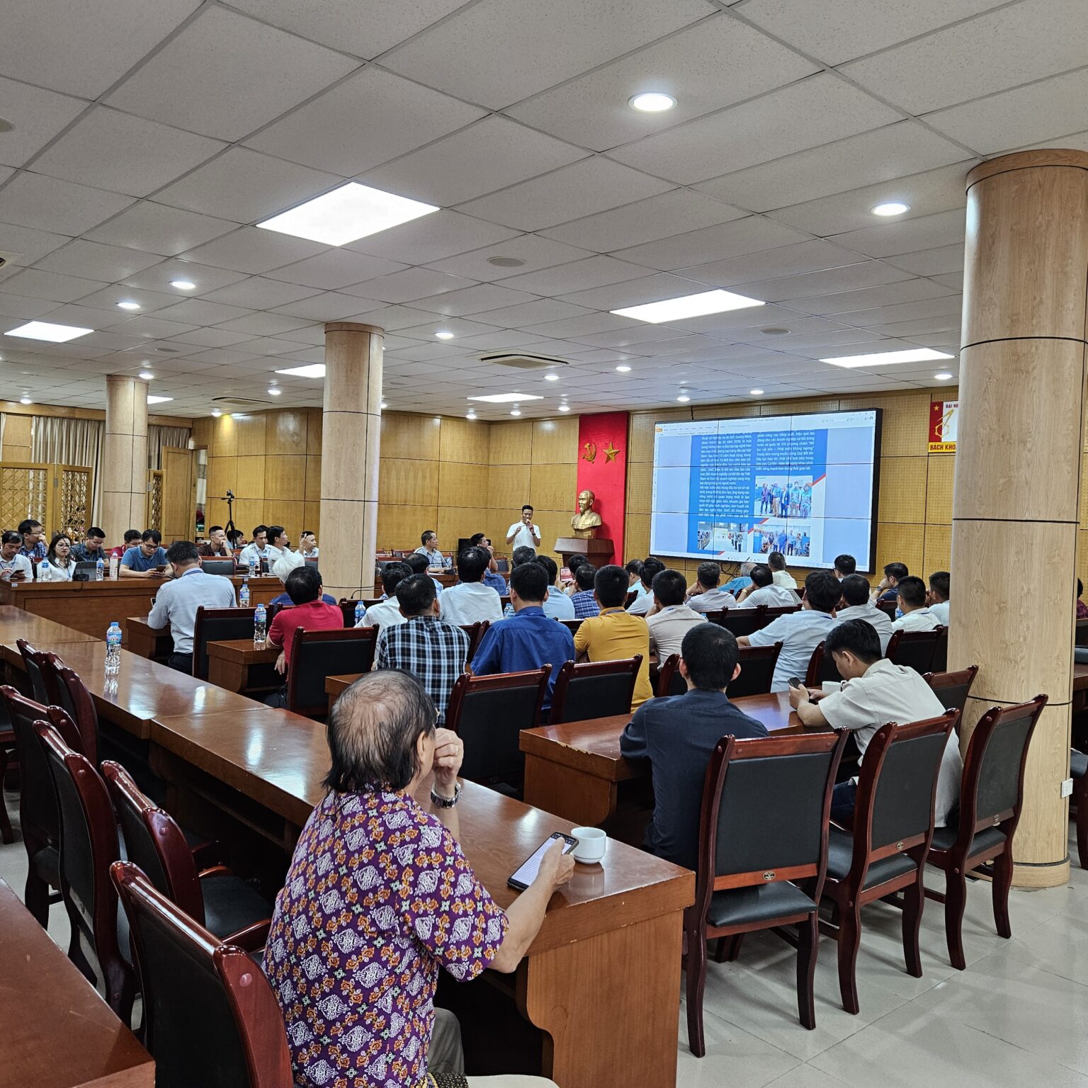 JWRI HUST UOsaka Anh 2 0 1536x1536