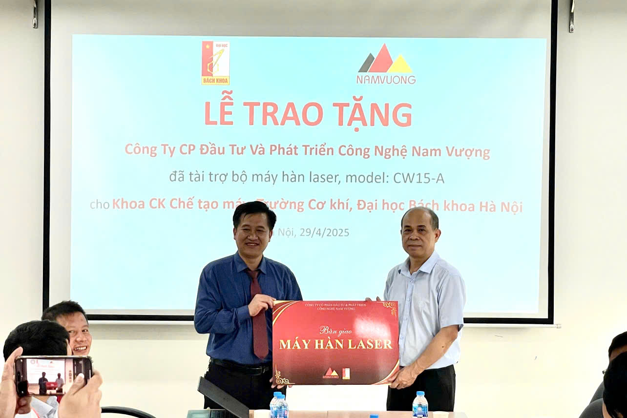 z6597995820170 7a6a6c39a257dbe009945eeab704e223