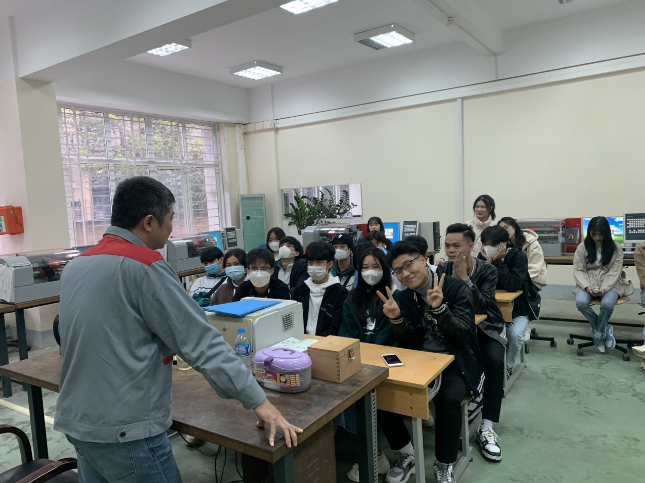 z3945496638049 a17601cbca4ebee89f6e493f2f508ce1